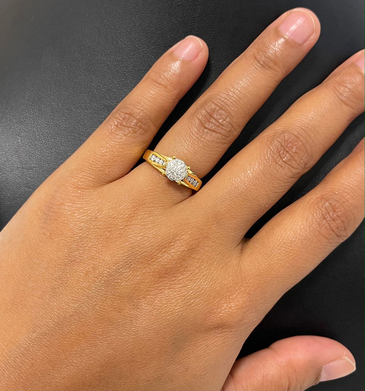 18K YG Women Centre Channel Set Accent Diamond Women Diamond Ring-1PC - RB Diamond Jewellers