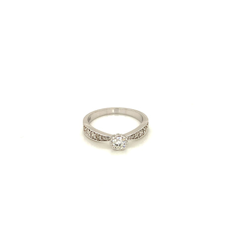 18K WG Women Solitaire with Side Diamond Ring-1pc
