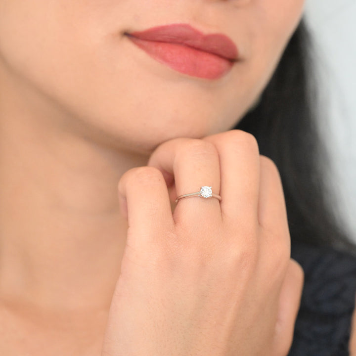 18K WG Solitaire Diamond Ring-1pc