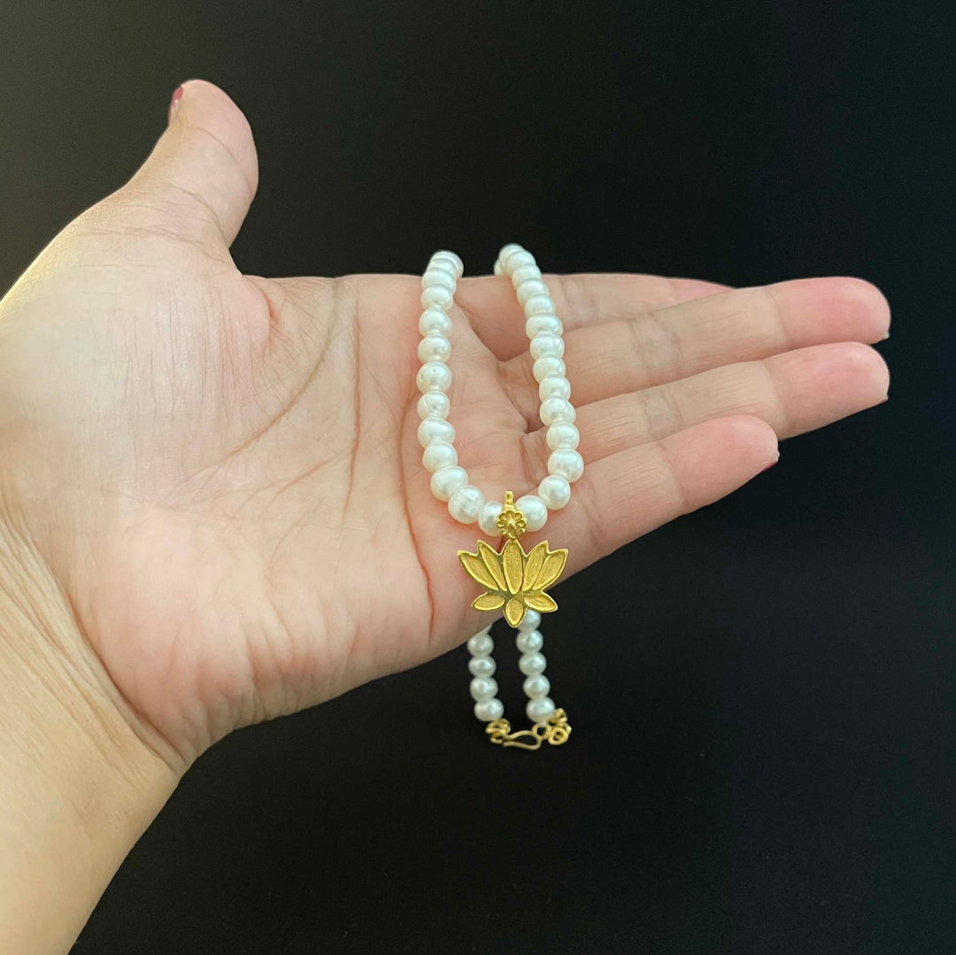 22K YG Women Lotus Pearl Necklace-1pc