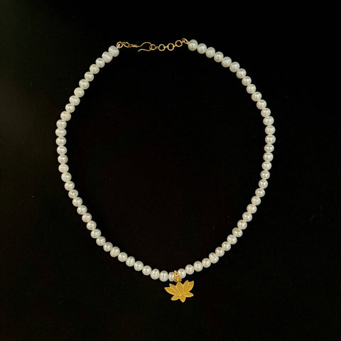 22K YG Women Lotus Pearl Necklace-1pc
