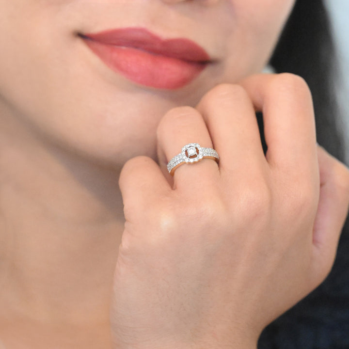 14K YG Cluster Diamond Ring- 1pc