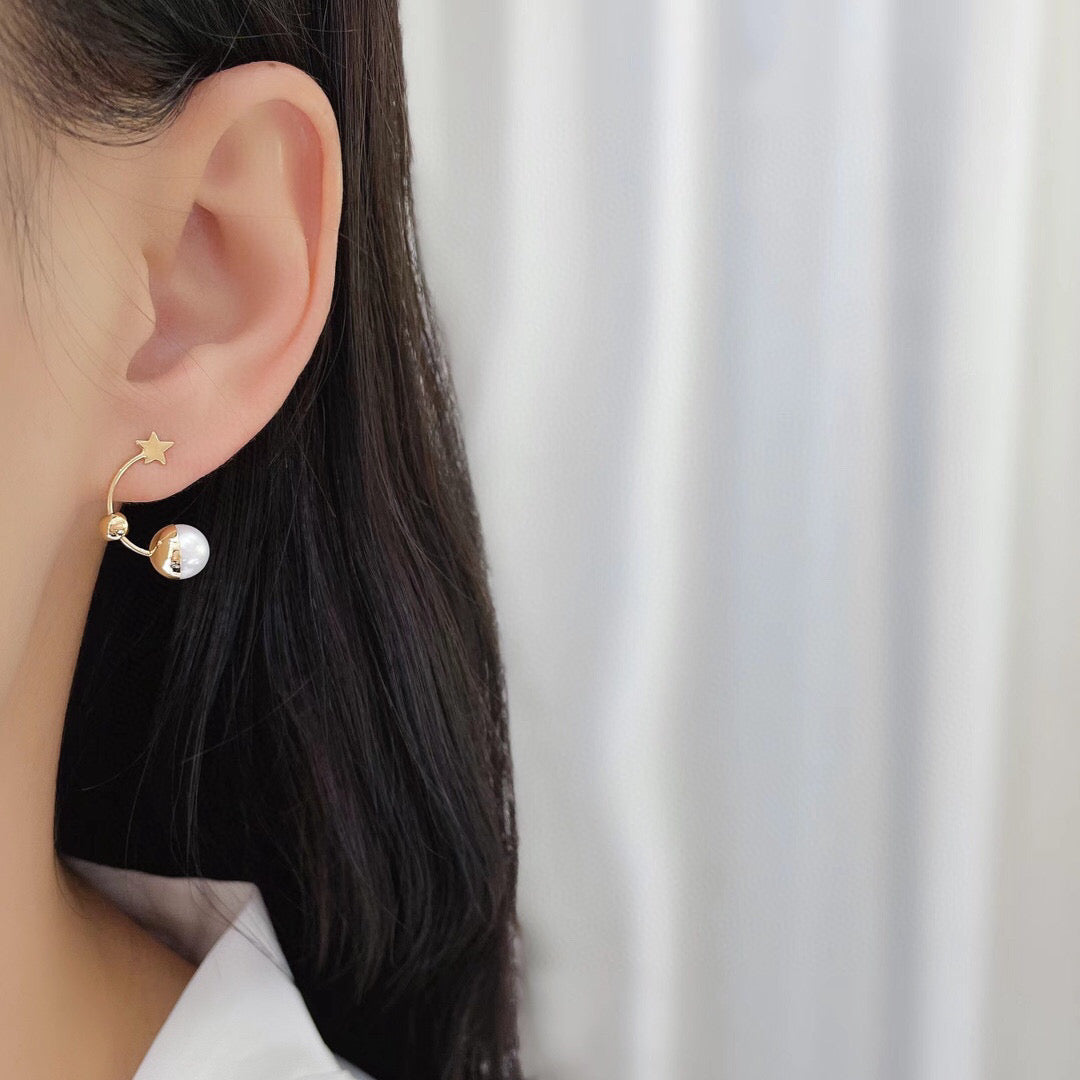 18K YG Earring with 7-7.5mm FWP white- 1pair