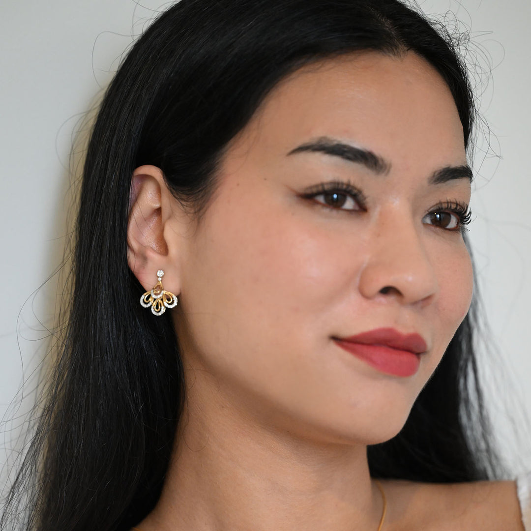 18K YG Women Fancy Diamond Earring- 1pair