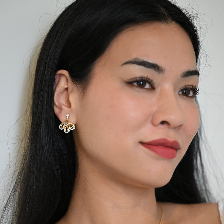 18K YG Women Fancy Diamond Earring- 1pair