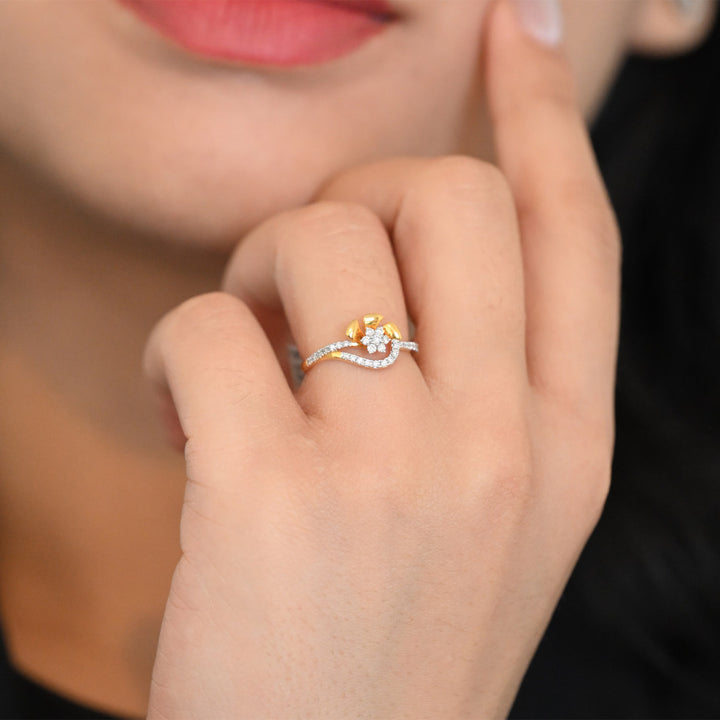 18K YG Women Fancy Diamond Ring- 1pc