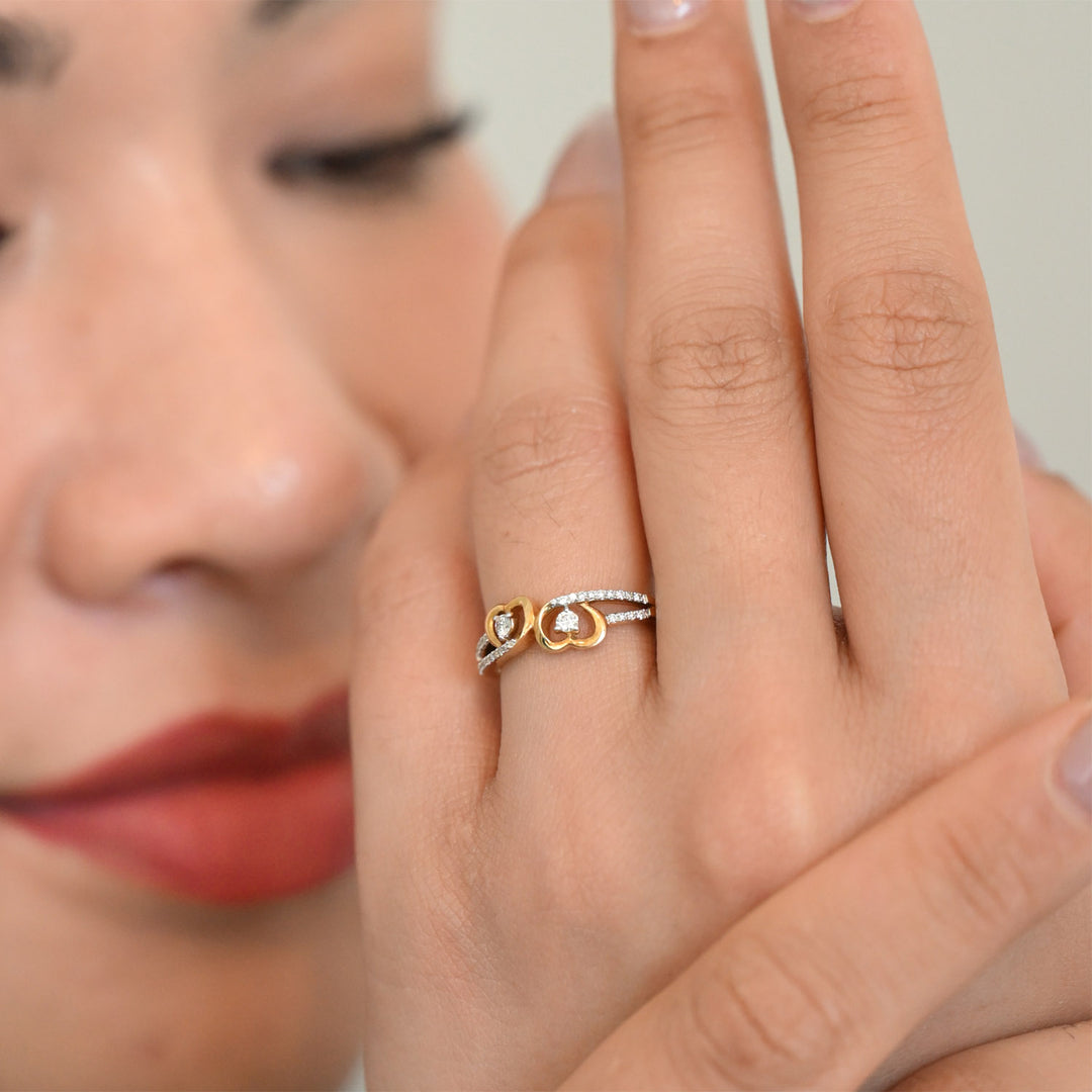 18K YG Women Engagement Diamond Ring- 1pc