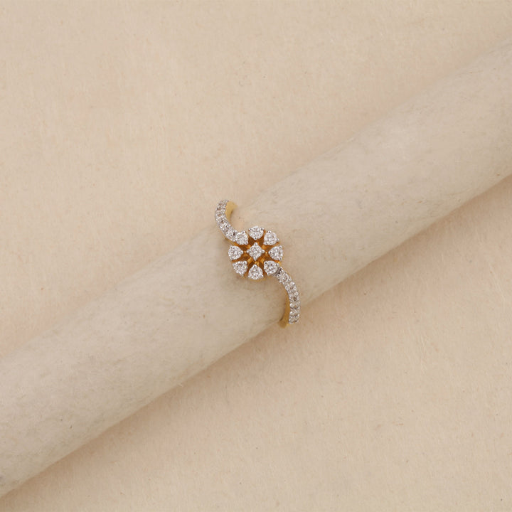 14K YG Cluster Diamond Ring- 1dc
