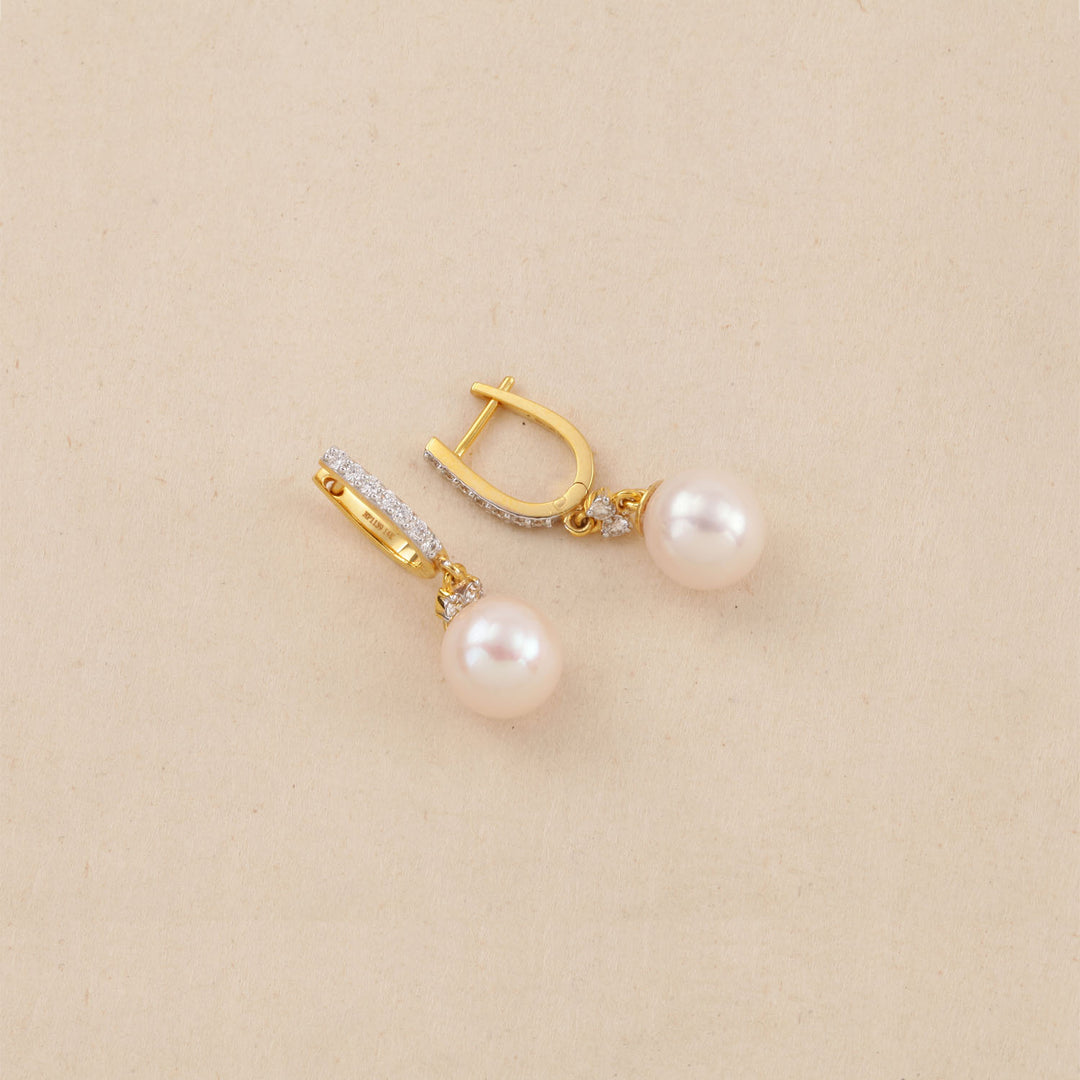 14K YG Huggie Diamond with Pearl Earring- 1pair