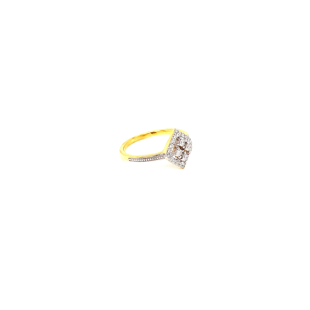 18K YG Cluster Diamond Ring- 1pc
