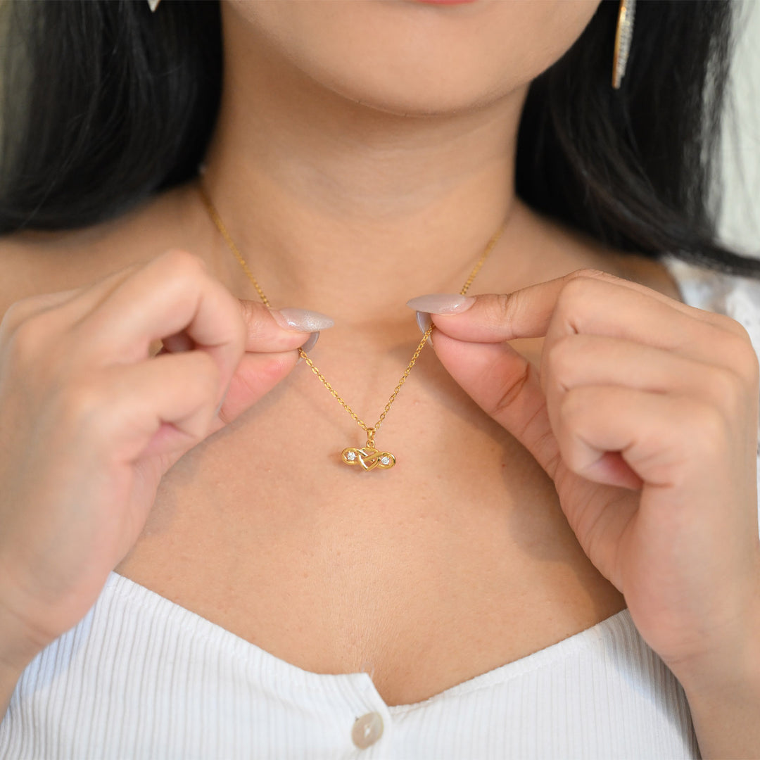 18K YG Women Diamond Infinity Pendant- 1pc