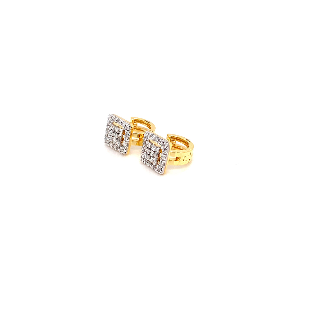 14K YG Cluster Diamond Earring- 1pair
