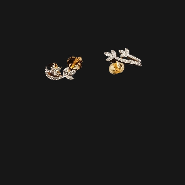 14K YG Fancy Diamond Earring- 1pair