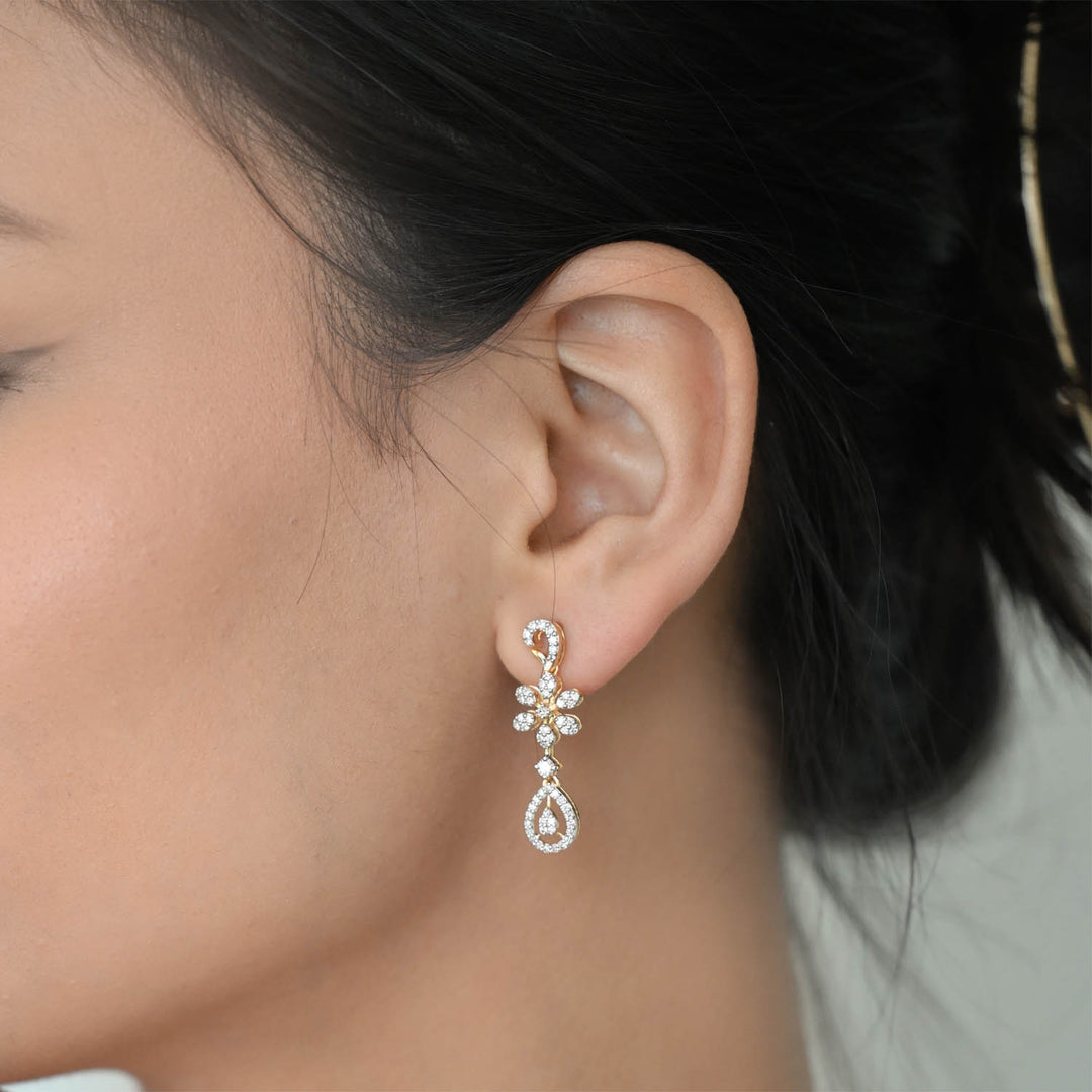 14K YG Long Diamond Earring- 1pair