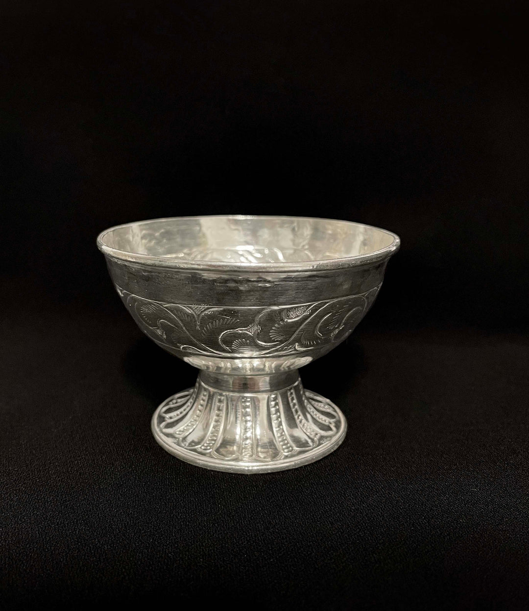 Carved Stand Silver Kachura/Bowl 6-8Tola-1pc