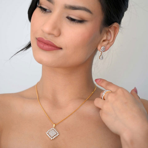 14K YG Cluster Diamond Pendant-1pc - RB Diamond Jewellers