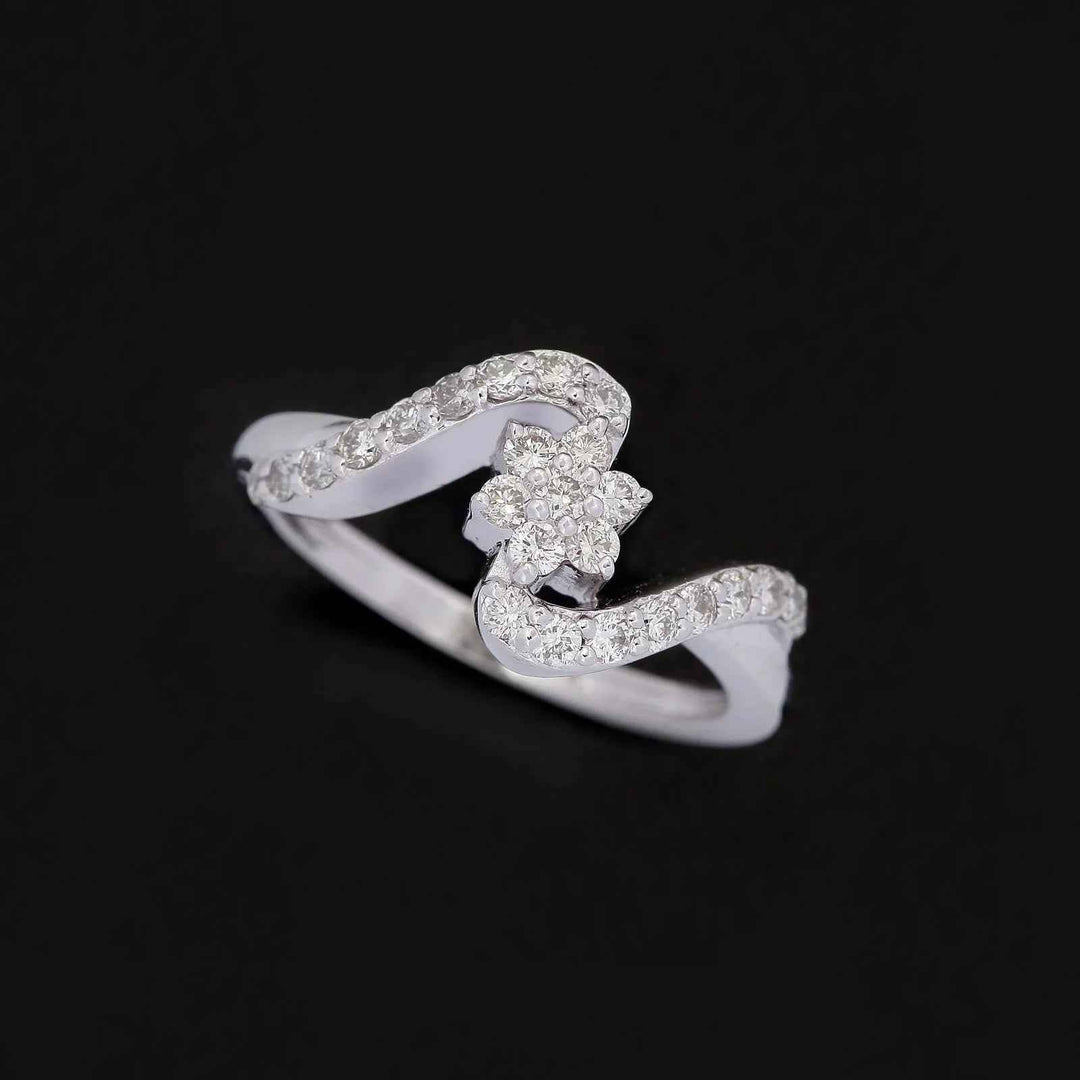 18K WG Star Diamond Ring-1pc