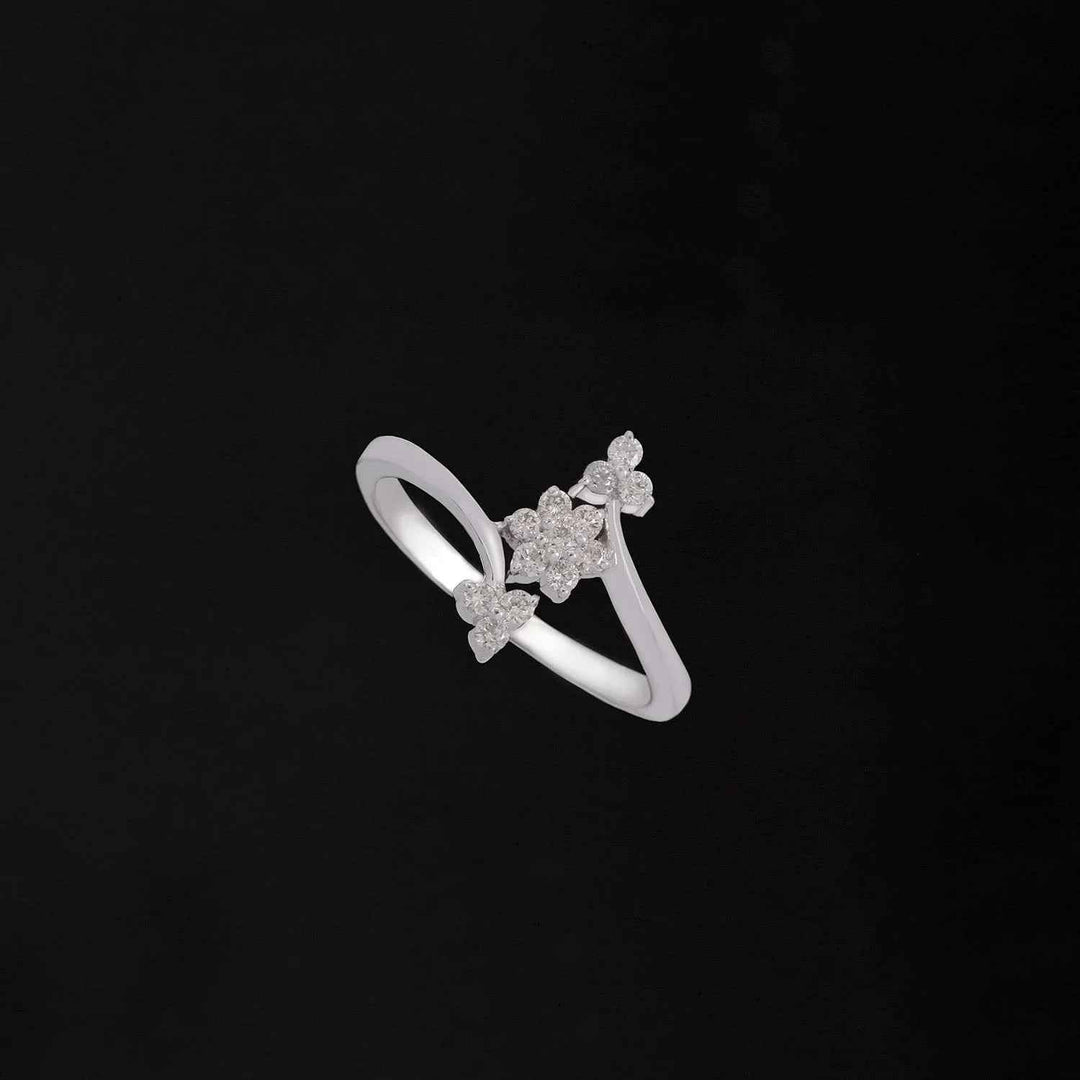 18K WG Star Diamond Ring-1pc
