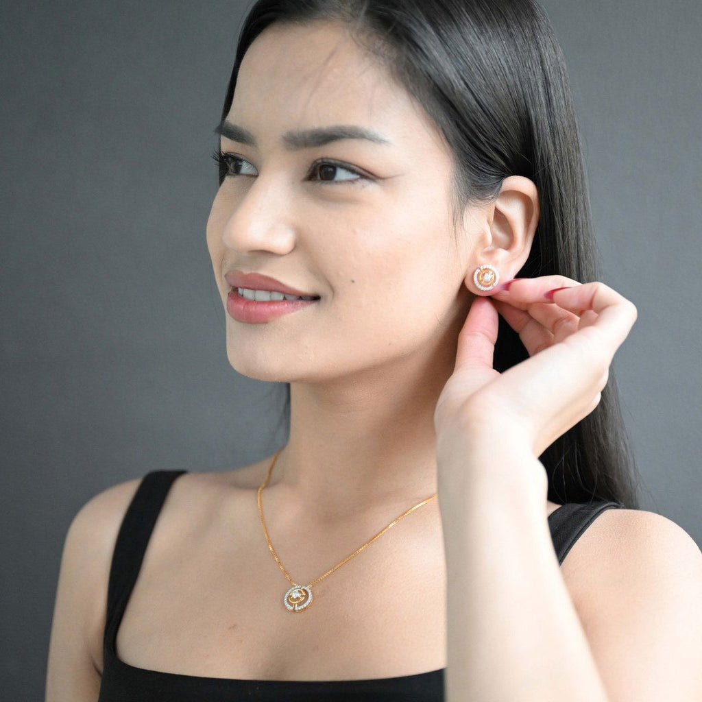 A appealing Collection of diamond Mangalsutra with Precious Gems and Jewels in Gold and Diamonds at RB diamond jewellers.