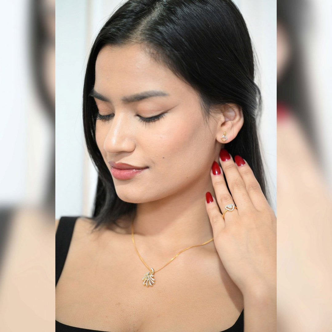 18K YG Cluster Diamond Ring-1pc - RB Diamond Jewellers