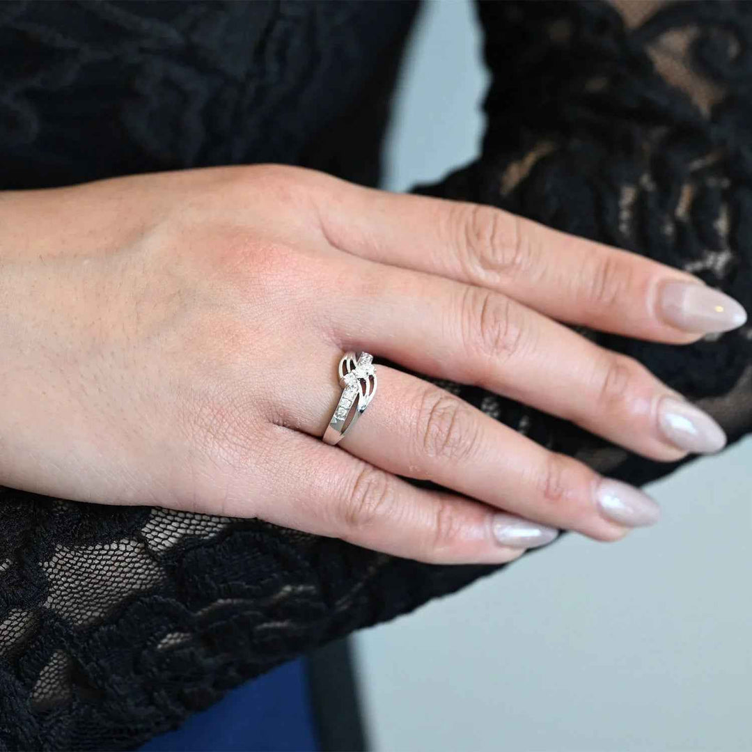 18K WG Cluster Diamond Ring-1pc