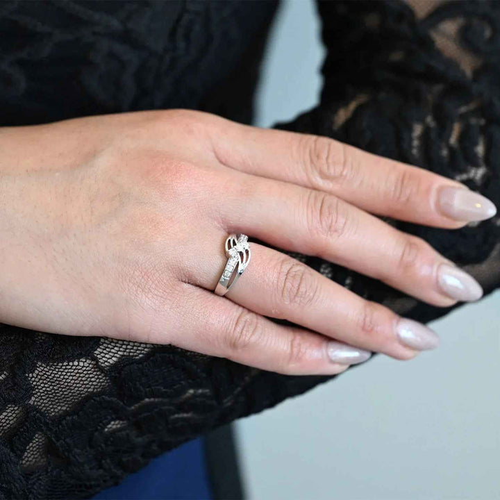 18K WG Cluster Diamond Ring-1pc