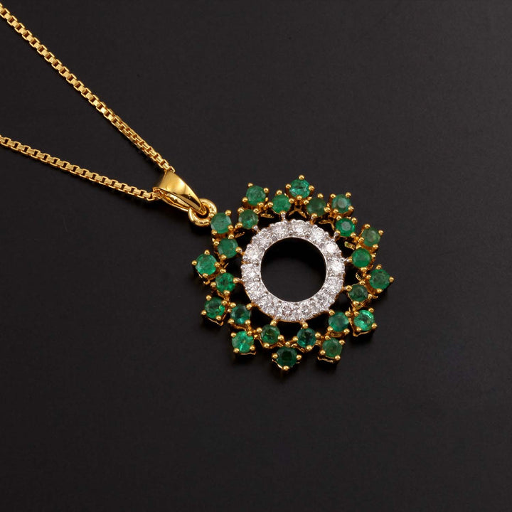 14K YG Round Emerald Circle Women Diamond Pendant