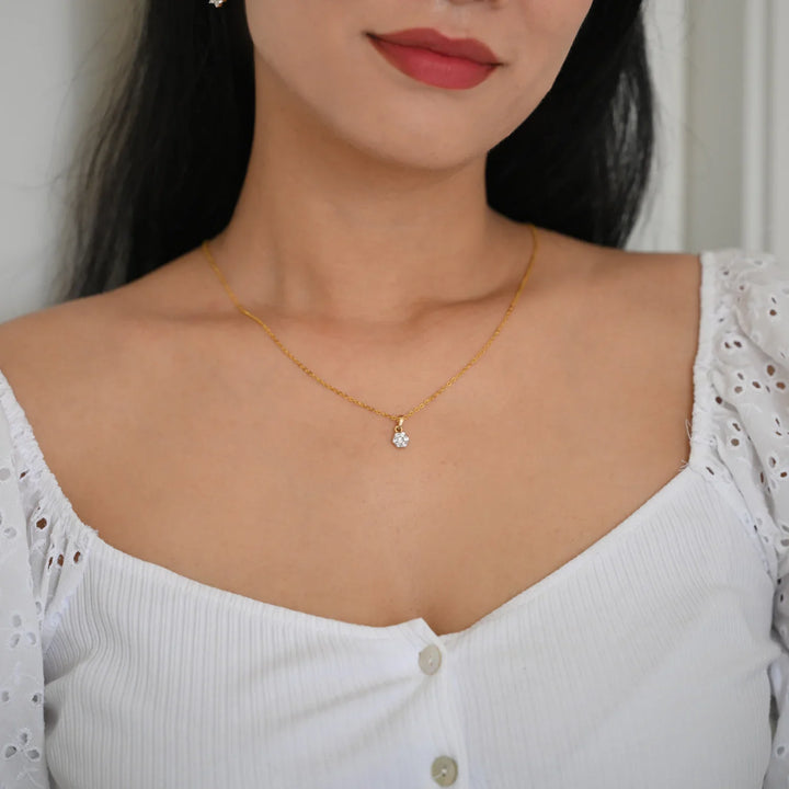 18K YG Women Pressure Set Diamond Pendant- 1pc