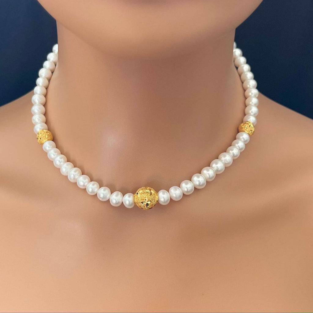 A appealing Collection of diamond Mangalsutra with Precious Gems and Jewels in Gold and Diamonds at RB diamond jewellers.