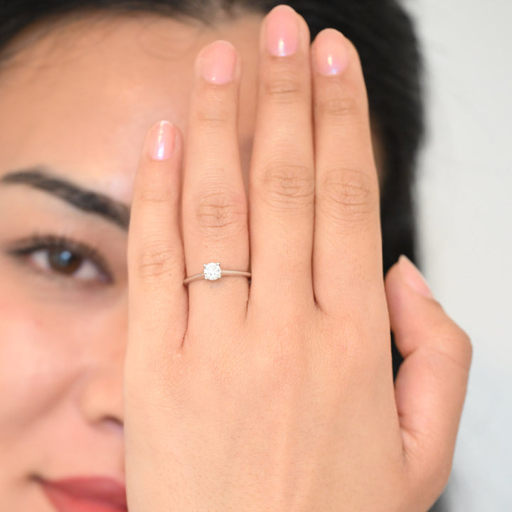 18K WG Solitaire Diamond Ring-1pc