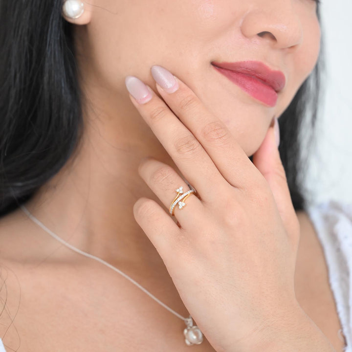 14K YG Cluster Diamond Ring- 1pc