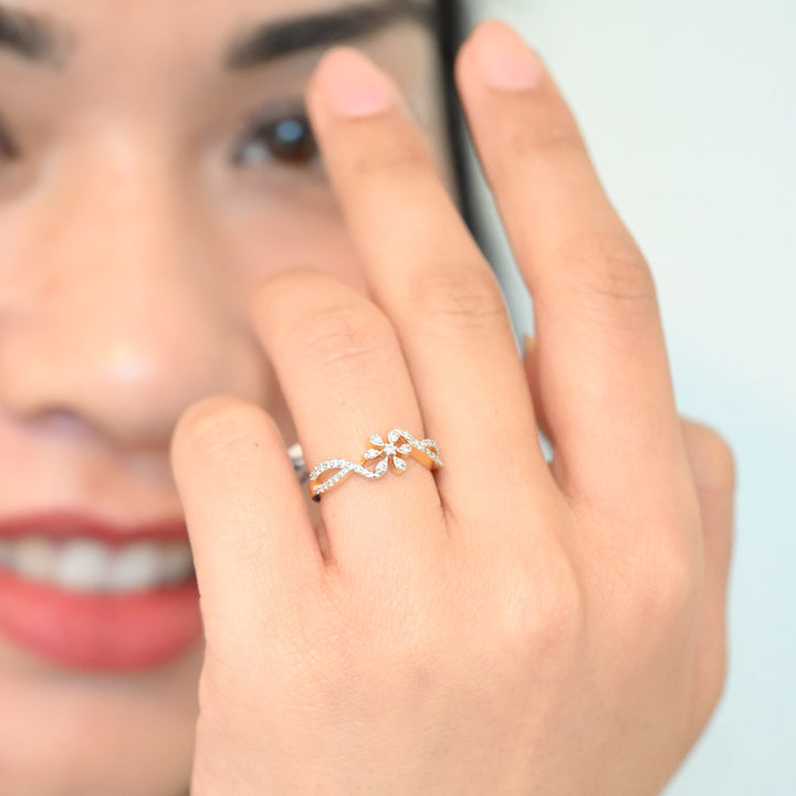 14K YG Cluster Diamond Ring- 1pc