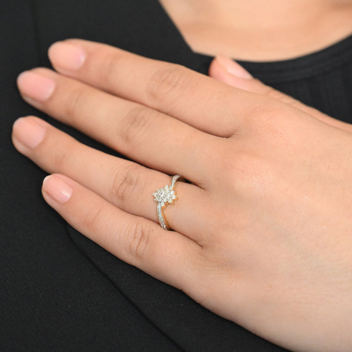 14K YG Star Diamond Ring- 1pc