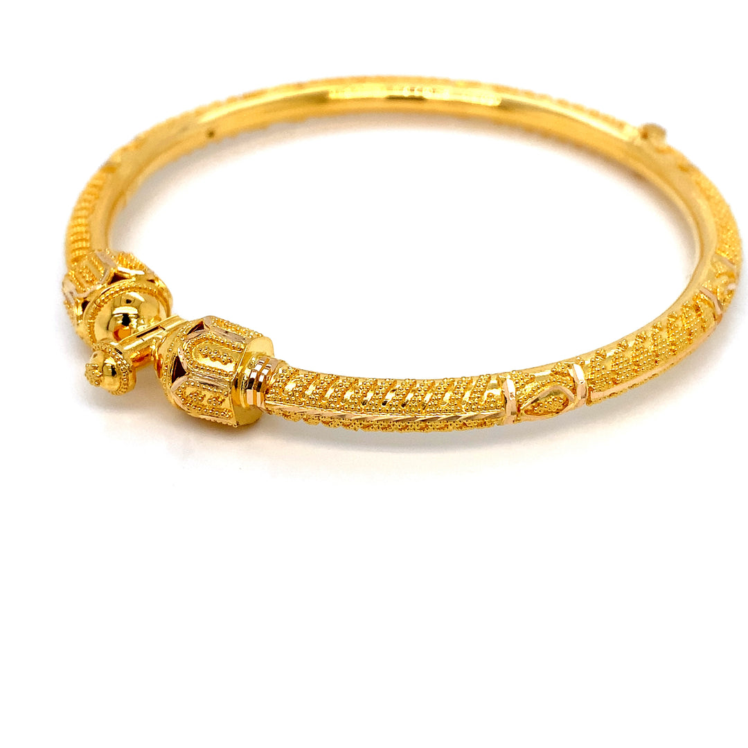 22K YG Screw Bangle-1pc