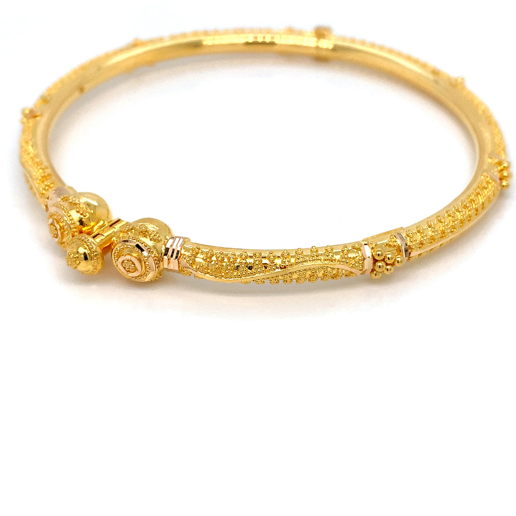 Buy trendy and Traditional Gold Jewellery .Visit the Nepalese Jewellery website now.