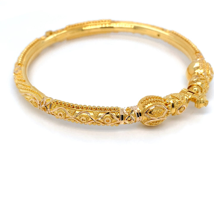 22K YG Screw Bangle-1pc
