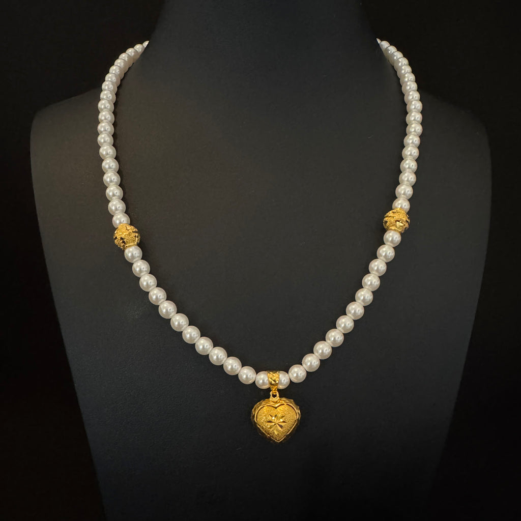 A appealing Collection of diamond Mangalsutra with Precious Gems and Jewels in Gold and Diamonds at RB diamond jewellers.