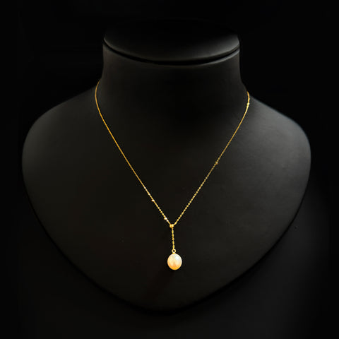 18K YG Necklace with 8.5-9mm FWP white-1pc