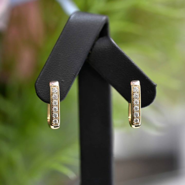 14K YG Diamond Huggie Earring-1pair