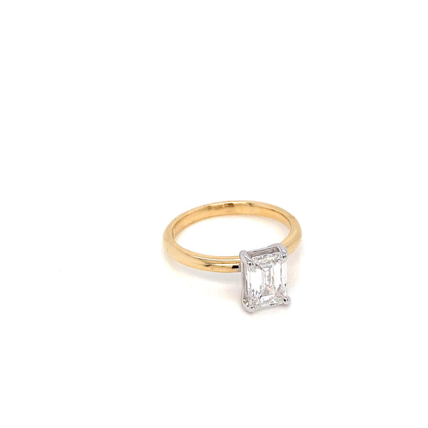 18K WYG Emerald Diamond Ring-1pc