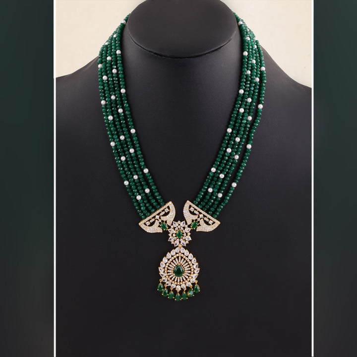22K YG Fancy AD with Green Onyx Pendant-1pc