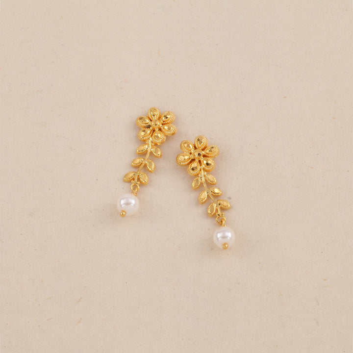 22K YG Fancy Simulants Pearl Earring-1pair
