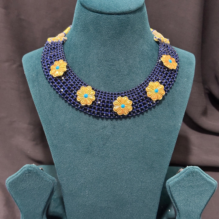 Traditional YG Blue Pote Choker Necklace-1pc
