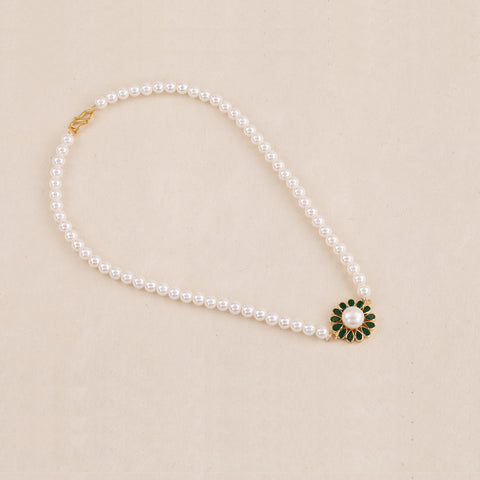 22K YG Green stone with Pearl Necklace-1pc