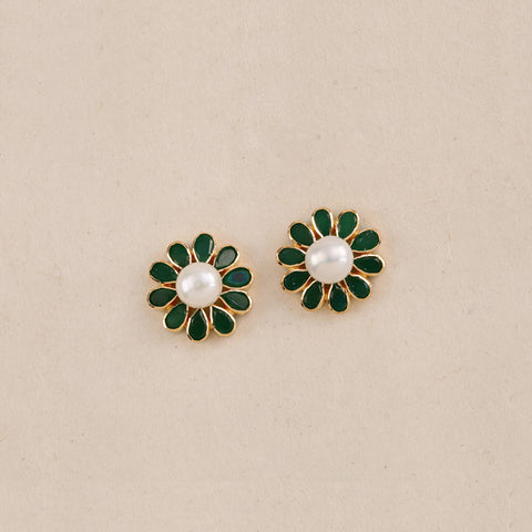 22K YG Flower Green stone with Pearl Earring-1pair