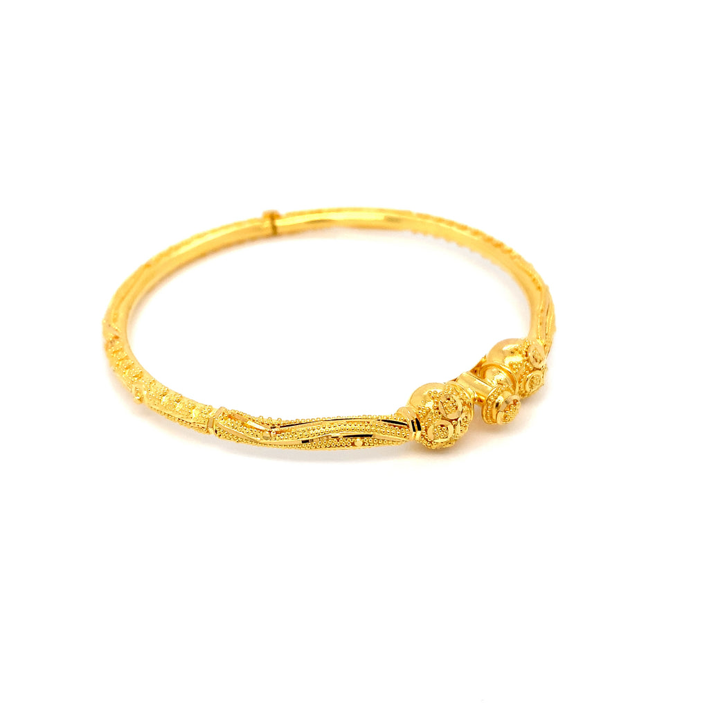 Buy trendy and Traditional Gold Jewellery .Visit the Nepalese Jewellery website now.