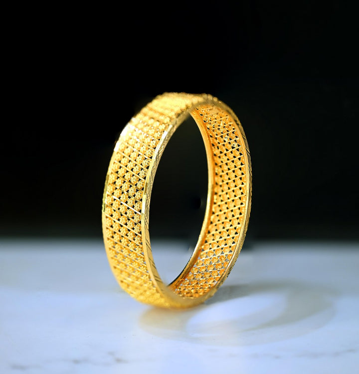 22K YG Solid Bangle-1pc