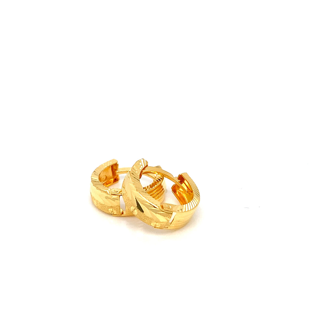 22K YG Huggie Earring-1pair