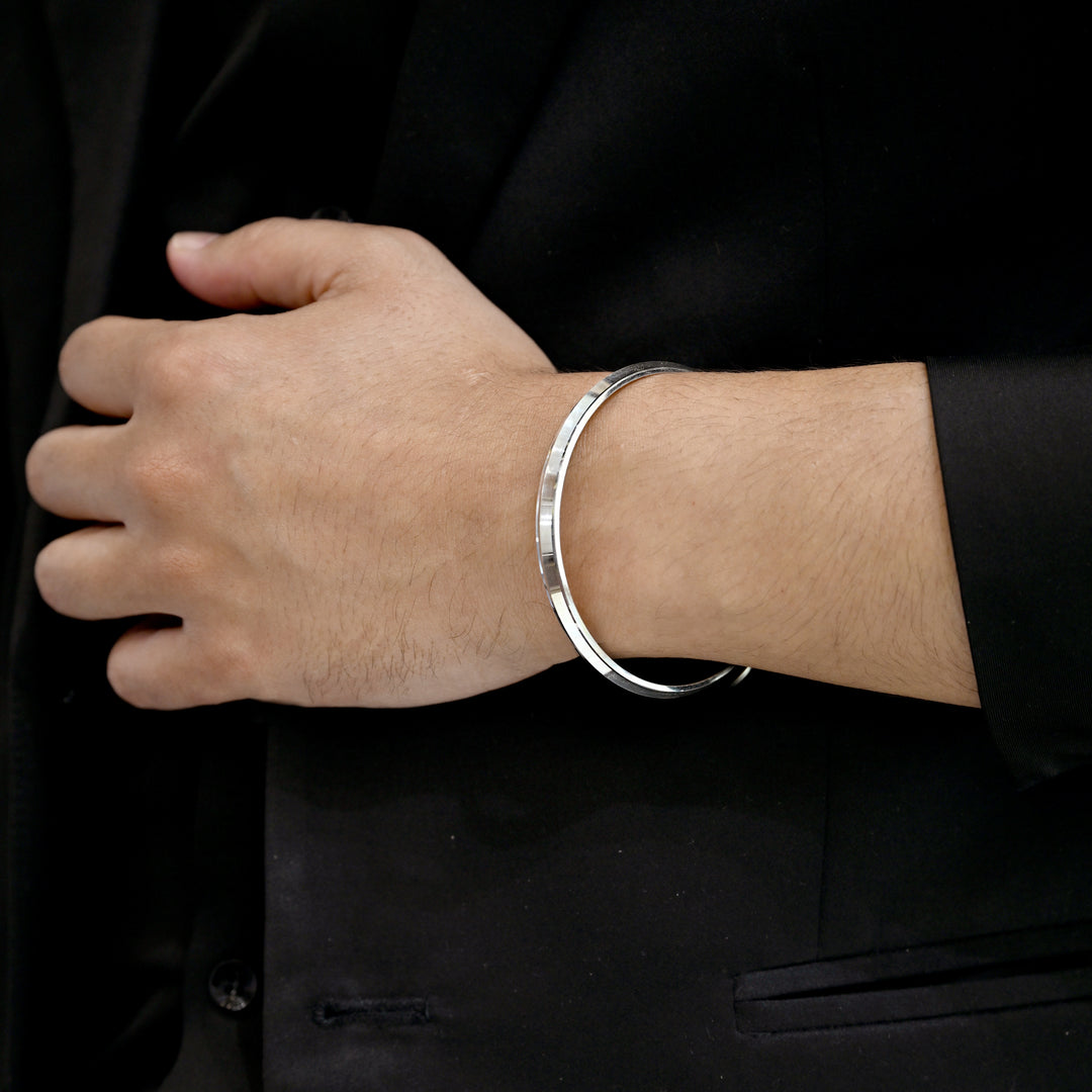 Sterling Silver Beveled Edge Solid Bangle with internal Diameter 65mm