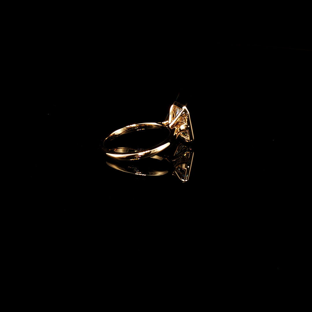 18K YG Lab Grown Radiant Cut Diamond Ring.